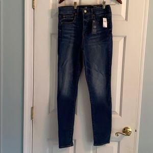 Gap Jeans - high rise true skinny - size 6